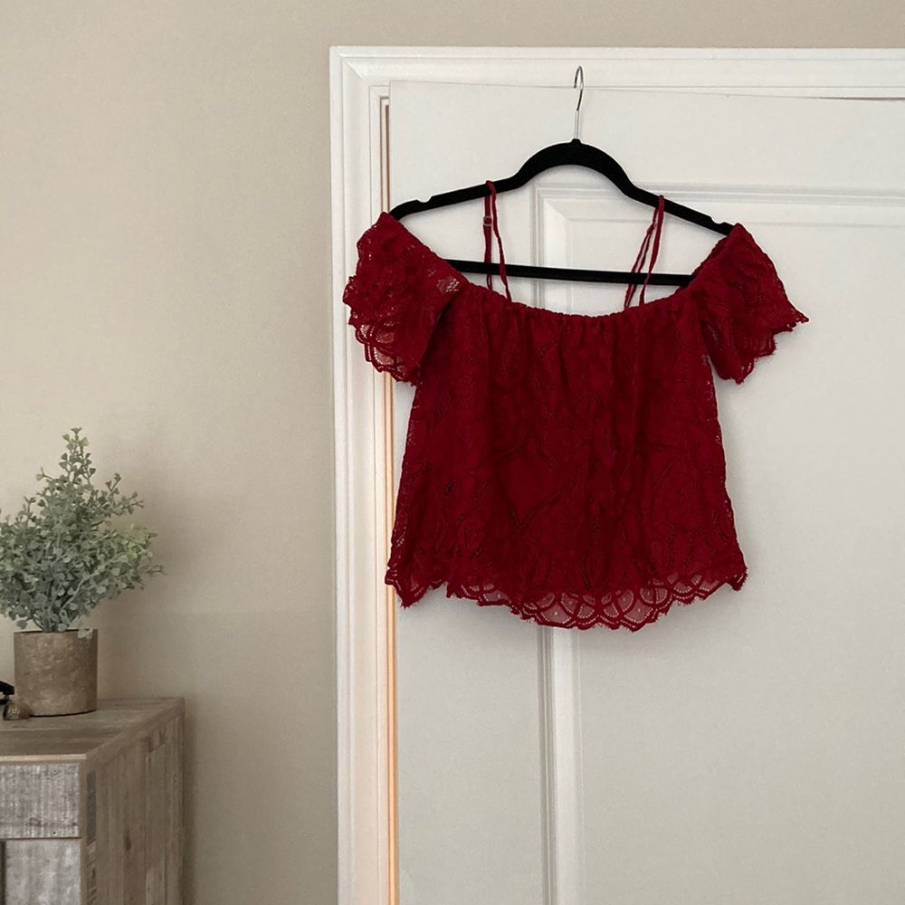 Off the Shoulder Lace Crop Top